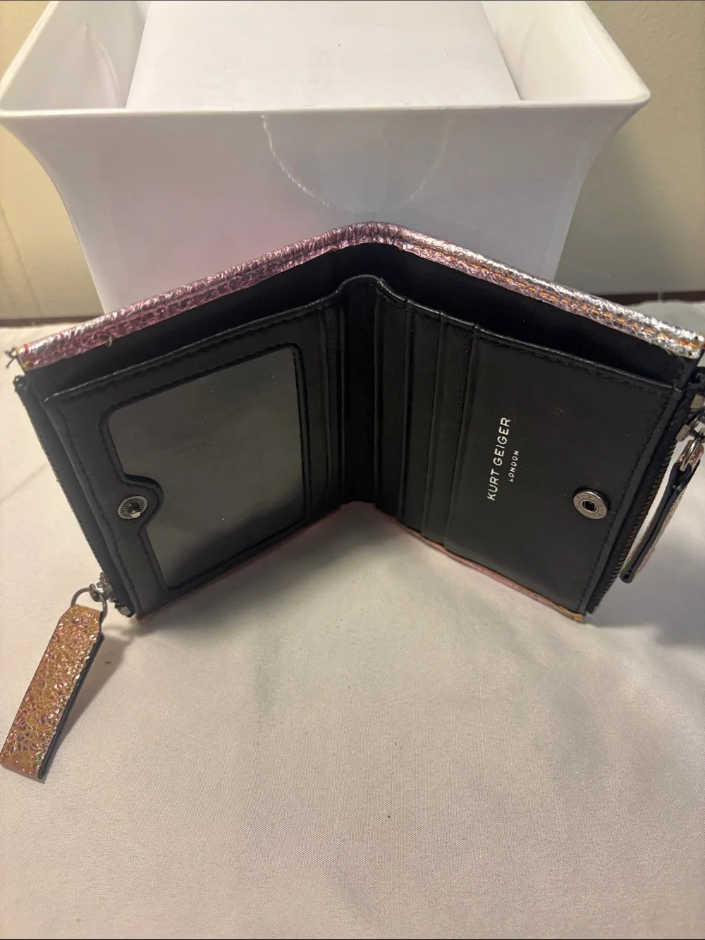NWOT Kurt Geiger London Metallic Quilted Bifold Wallet Kensington - RARE